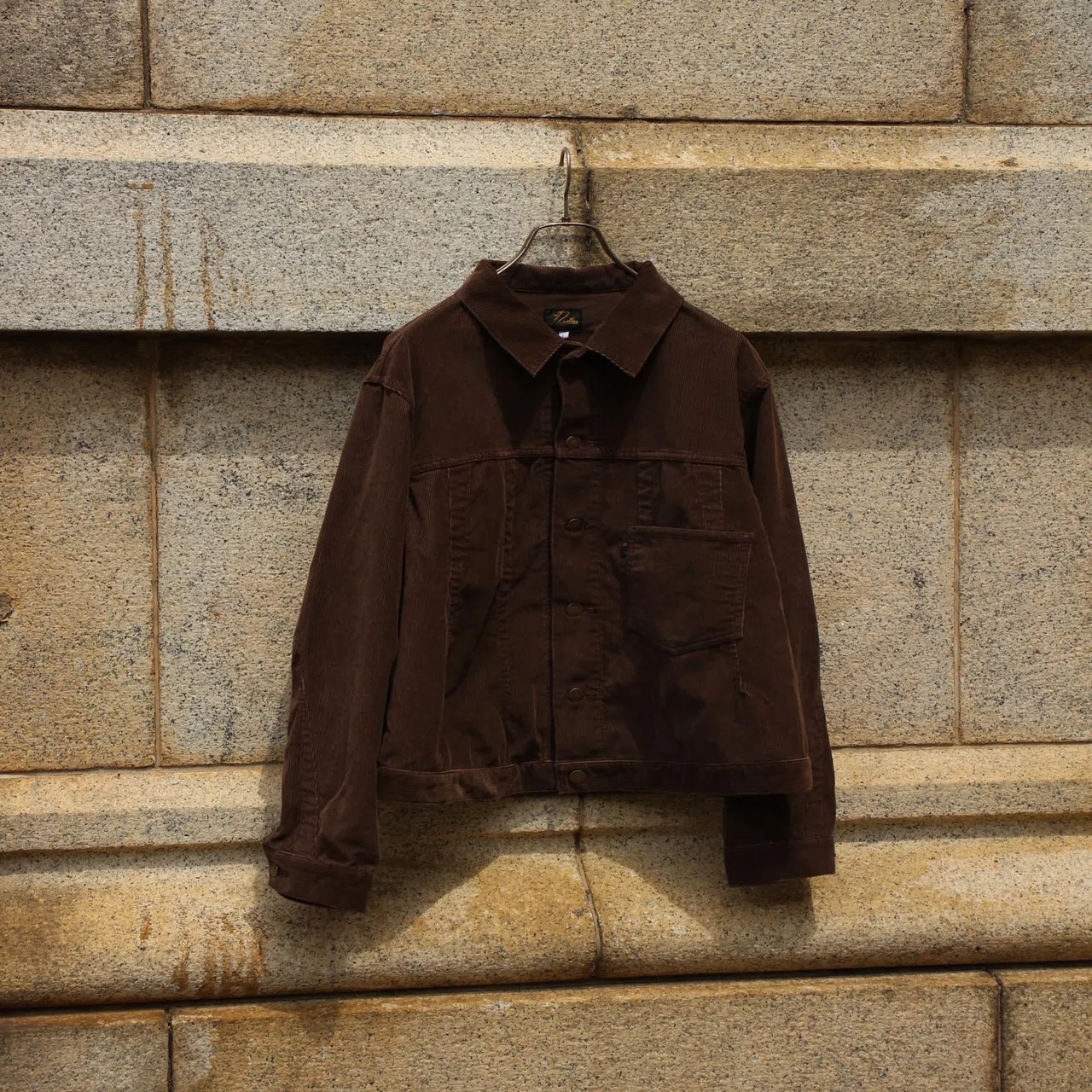 needles ブラウン コーデュロイ ノーカラージャケット Needlesの入荷。｜KNOCK OUT STAFF