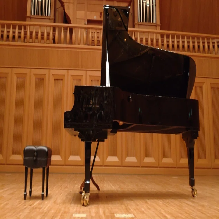 亀井聖矢 ピアノ・リサイタル@サラマンカホール｜たけるみ