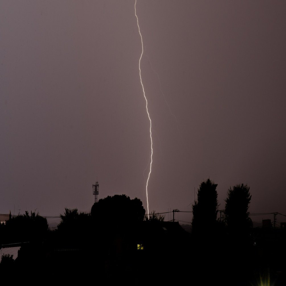 珈琲を飲んだら眠れなくなった日の落雷｜VINCENT2GB