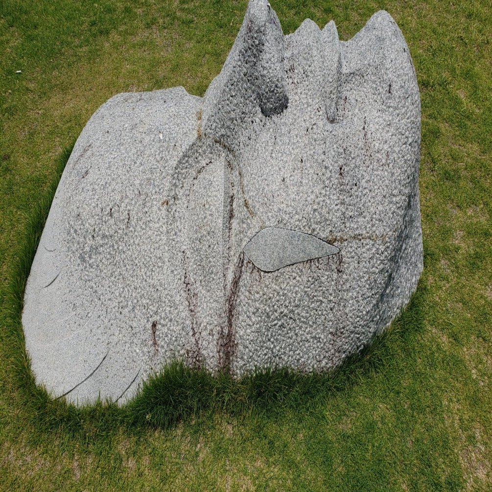 目の見えない白鳥さんとアートを見に行くvol.6 東かがわ市 ダリ彫刻の