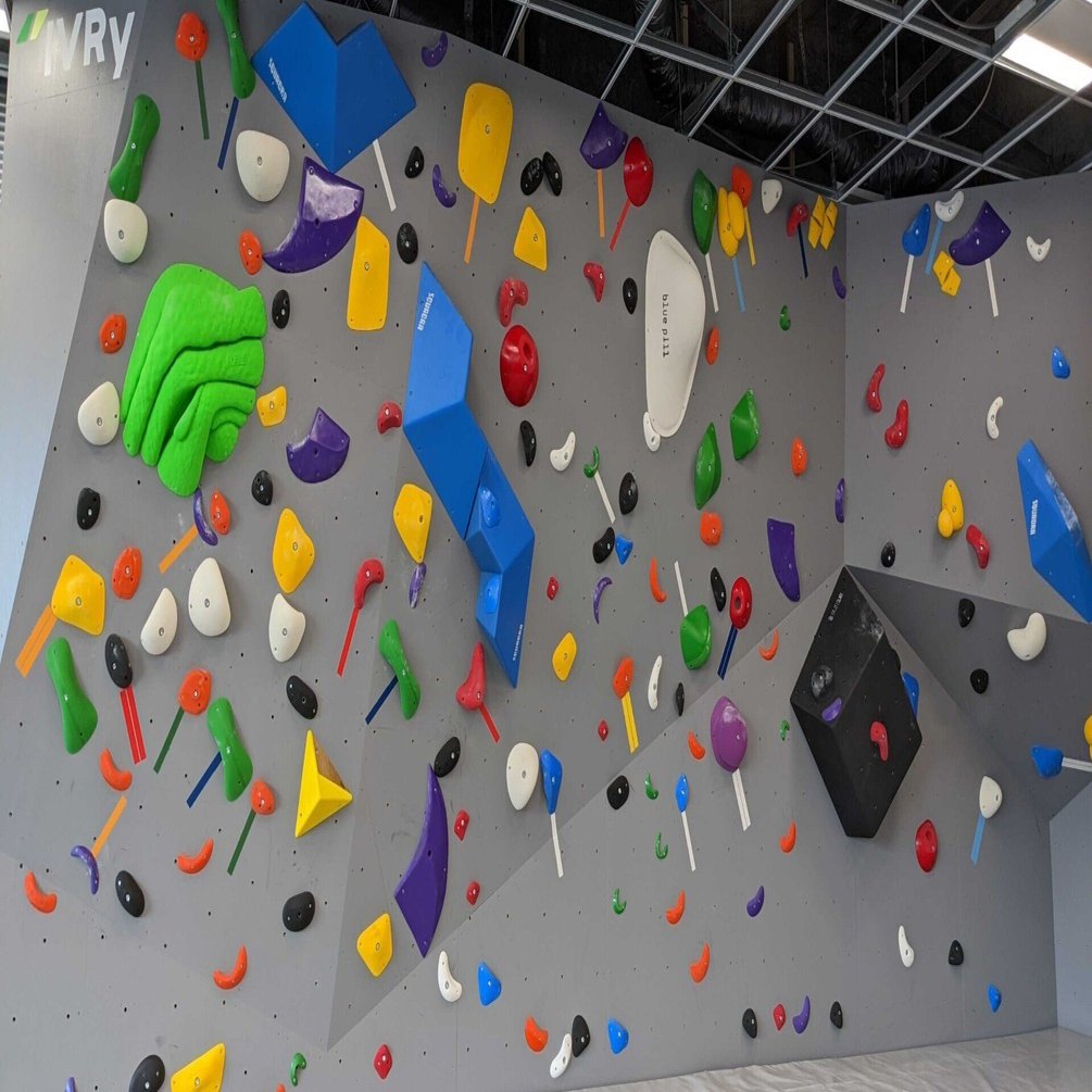 壁がある会社IVRy｜IVRy_machida