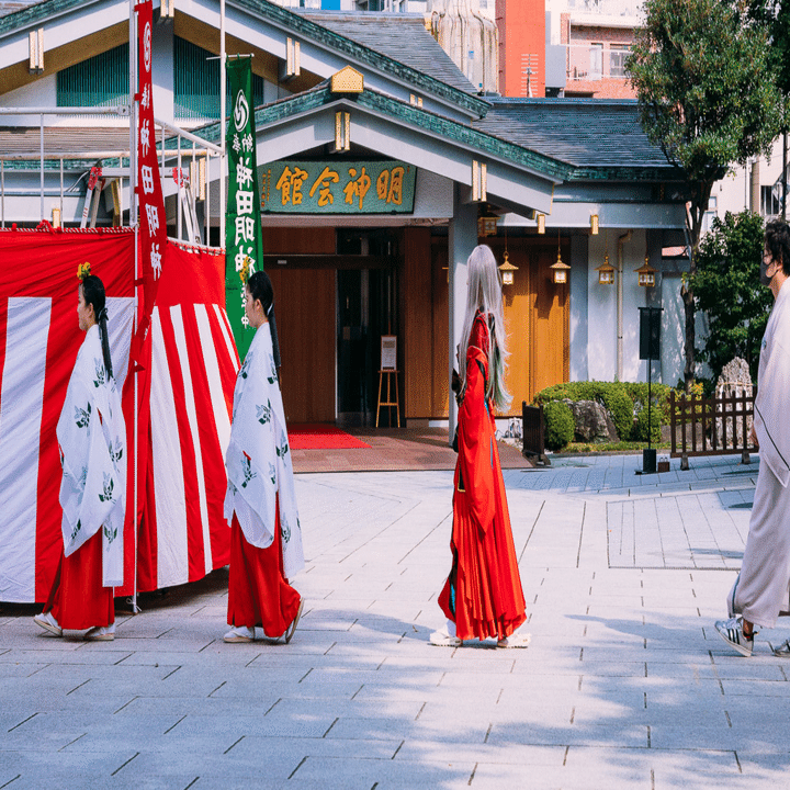 神田明神にてNFTアートの奉納式とライブペイントをさせて頂きました