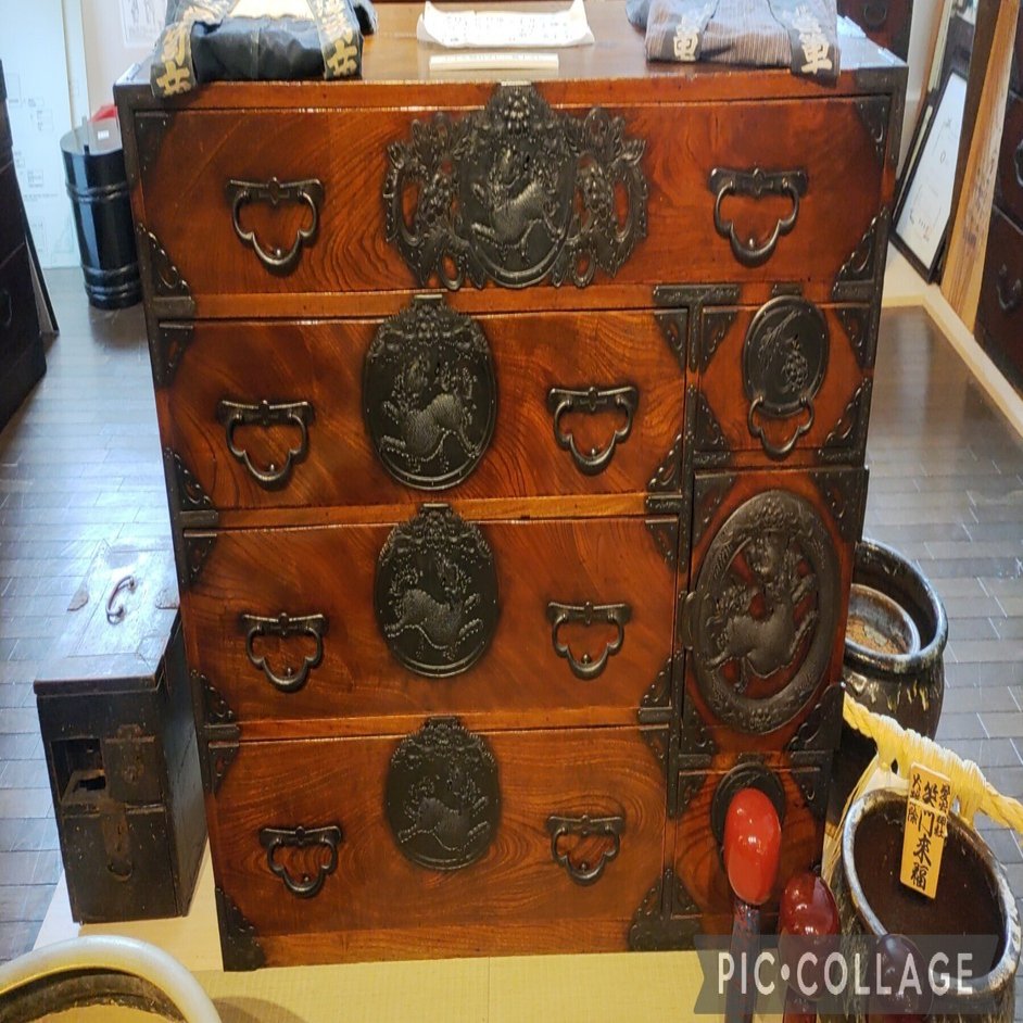 東北のイッピン】木目の美しさ、金具の豪華さ…職人技が光る憧れの家具