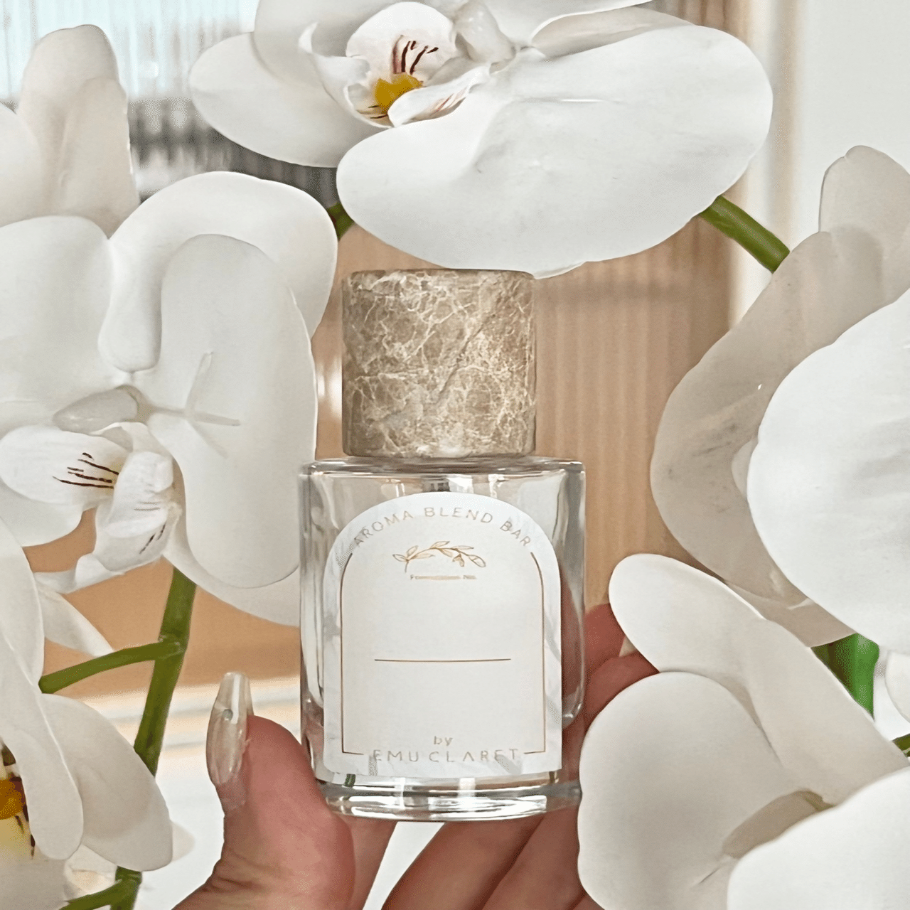 30mlボトルから紐解く、AROMABLENDBARの考える香りのブランディングと