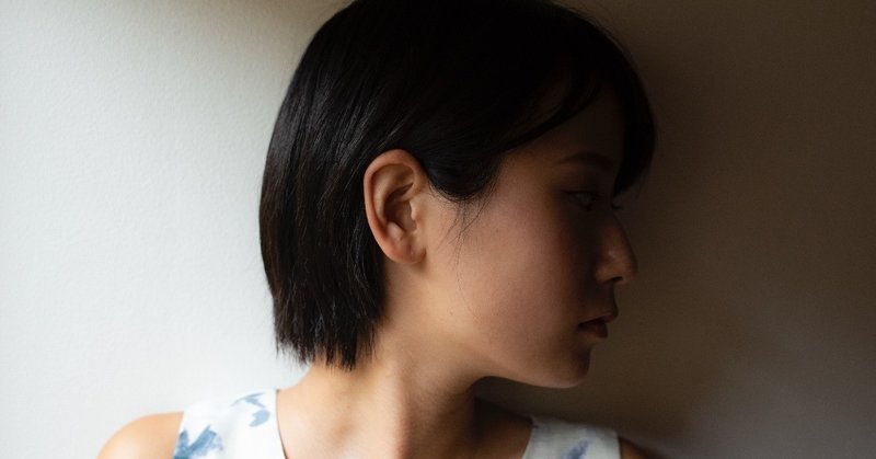 唇が嫌いな君 連載 女子のコンプレックスは武器になることを写真で伝えたい 第2回 Mr Portrait 青山裕企 写真家17才 Note 唇が嫌いな君 連載 女子のコンプレックスは武器になることを写真で伝えたい 第2回 Mr Portrait 青山裕企 写真家17才 Note