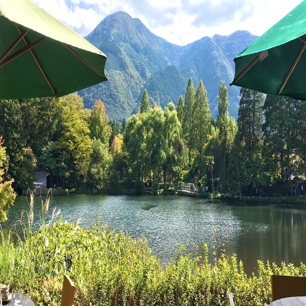 由布院金鱗湖 Cafe La Ruche 九州横断特急で南阿蘇 ペンションアンジェリカ へ 水と龍の旅九州編 うのこの滝 しほり Note