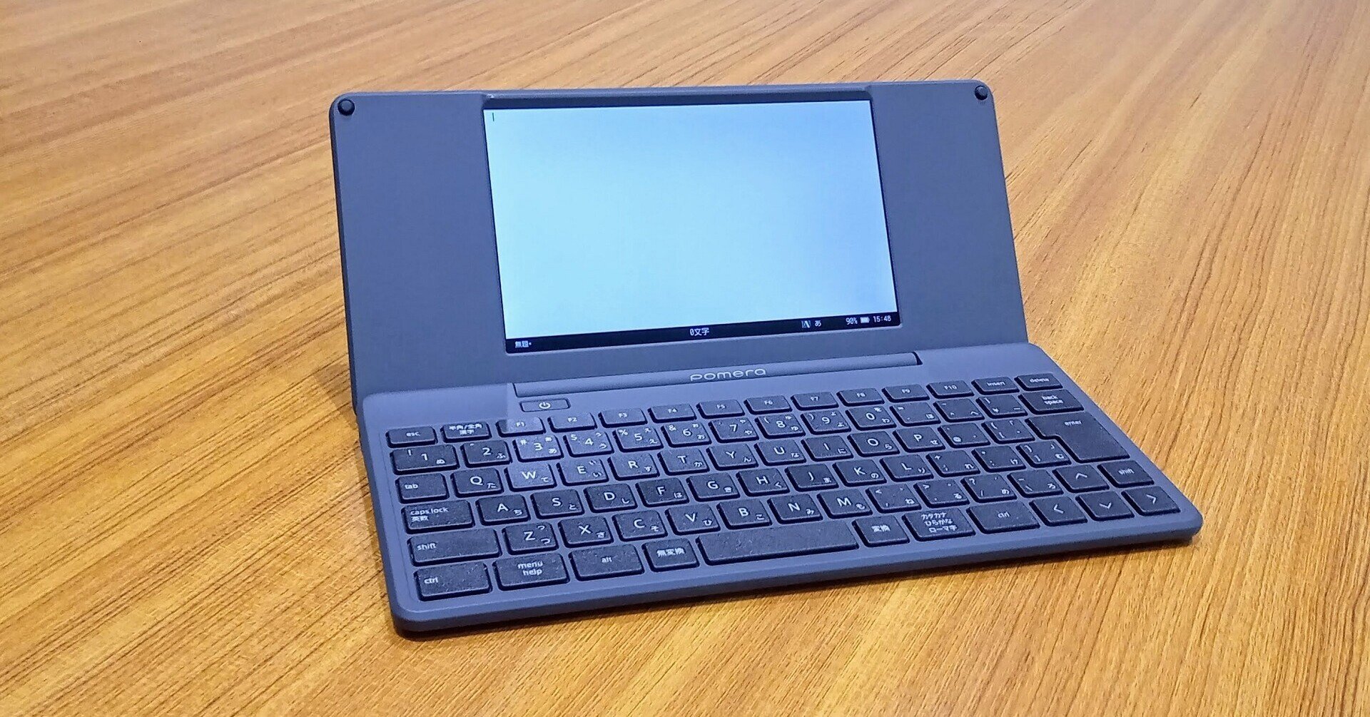 ものかきが育てた文房具。デジタルメモポメラ「DM250」インタビュー