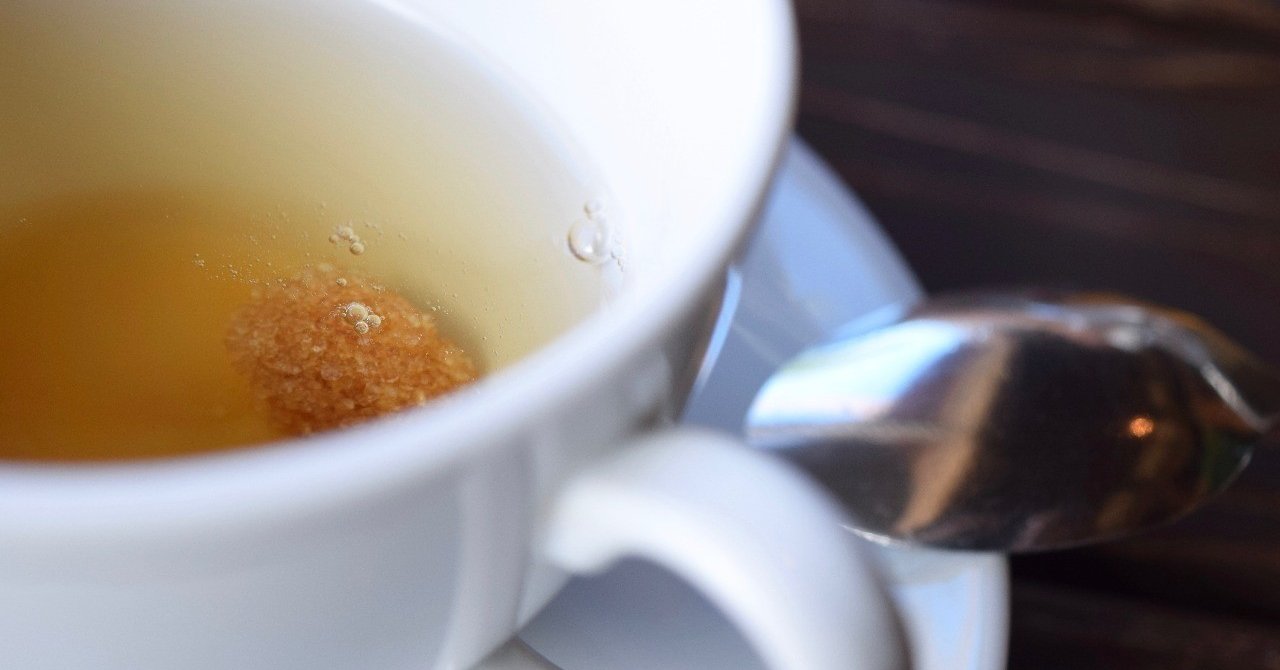 甘くて苦くて もっと甘い 紅茶のある風景 遠山エイコ こっこ Note