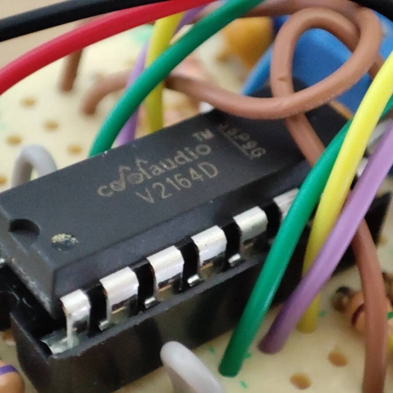 鍵盤楽器 MOSAIC Dual Linear VCA Dual Linear VCA — Mosaic
