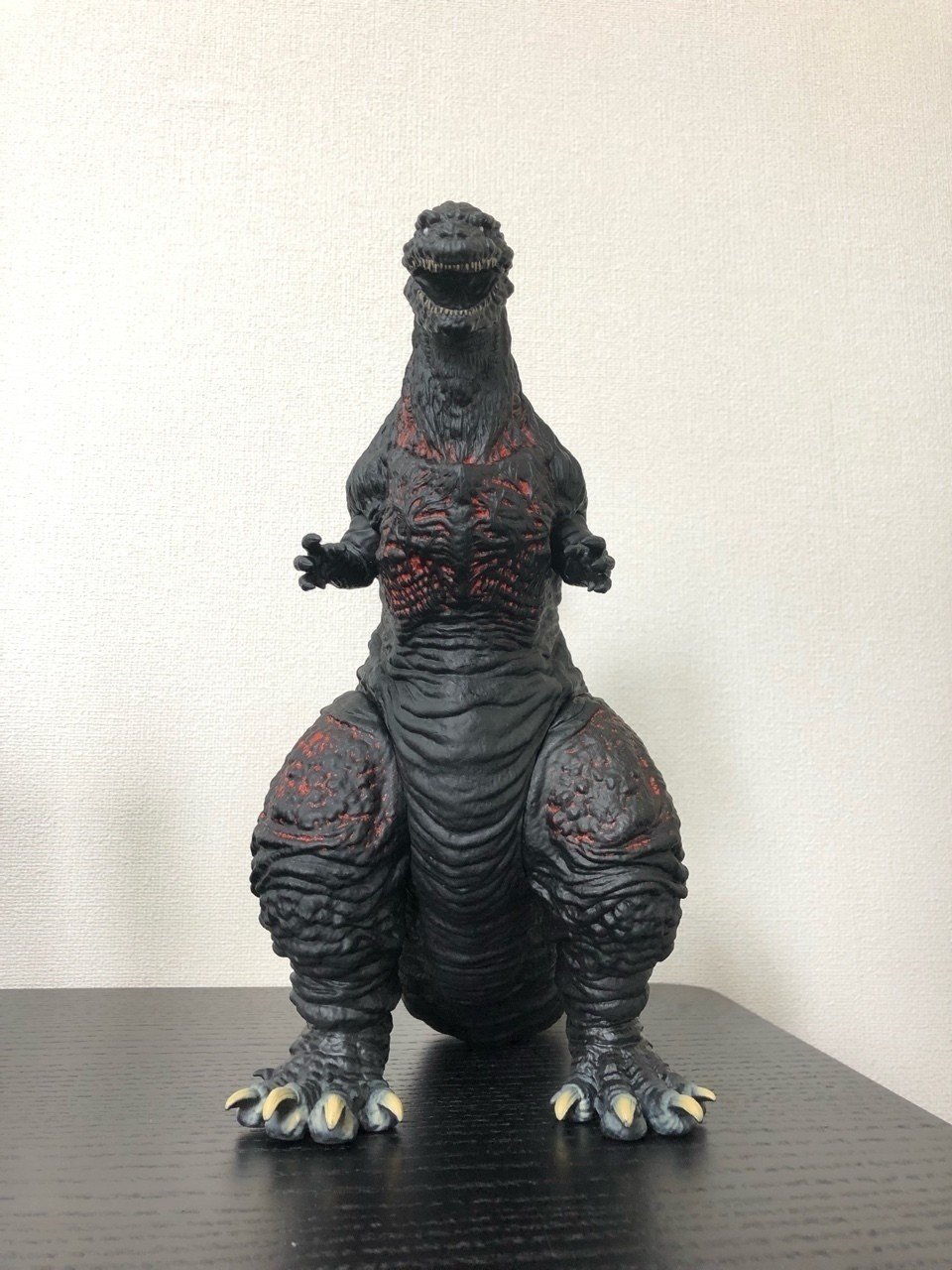 定価約5,000円の巨大シンゴジラ！怪獣王シリーズ ゴジラ2016