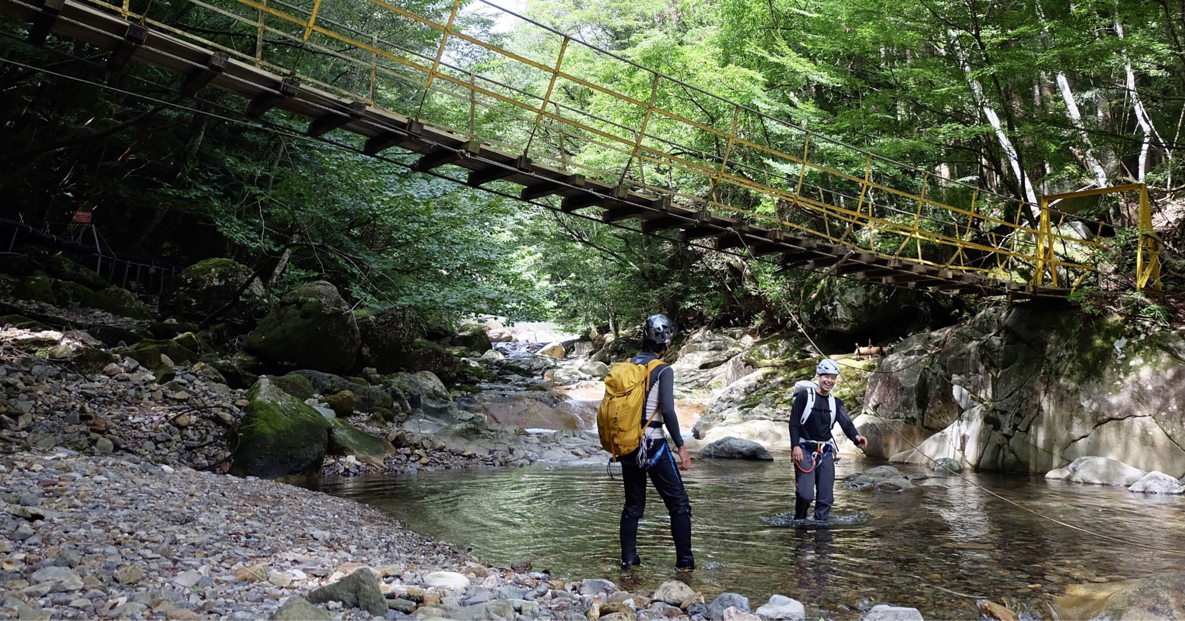 祖母山系 サマン谷で沢登り！｜ラリーグラス