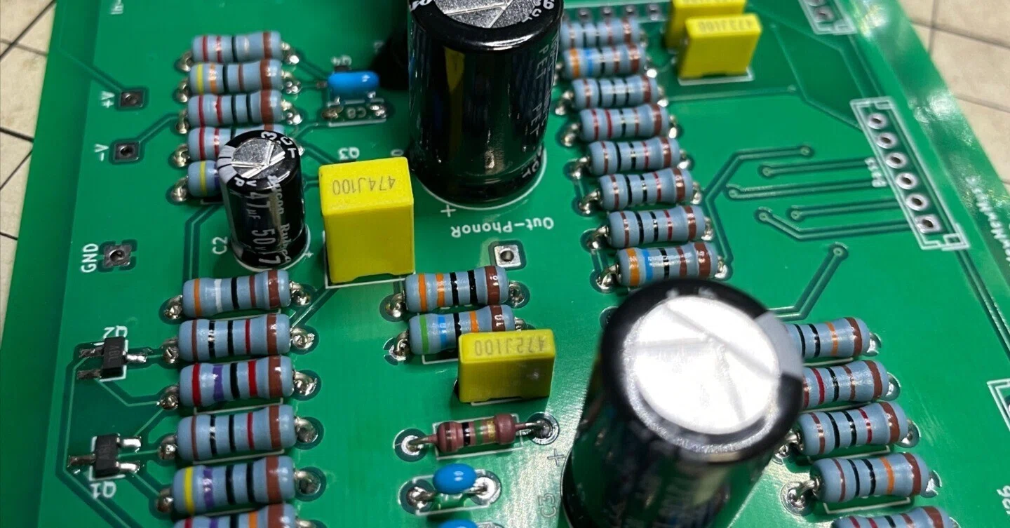 フォノアンプ＋2BAND EQのシンプルなプリアンプを作る｜まんち!!