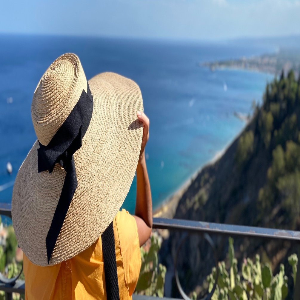 ロン毛のイタリア旅行（シチリア島タオルミーナ編）｜尾崎聖弥