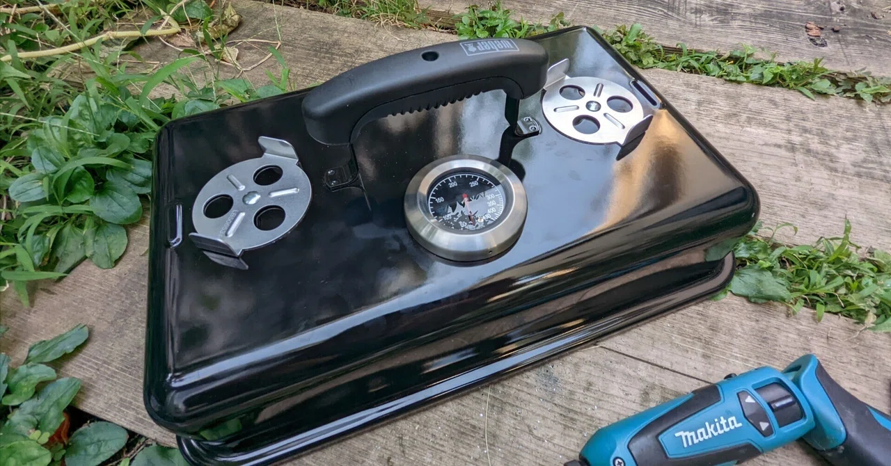 weber ゴーエニのバーベキューコンロに温度計をつけよう｜hunote