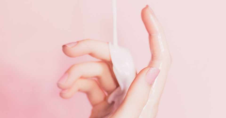 セルフネイルの基本 利き手に塗れない 平凡olぬり Note