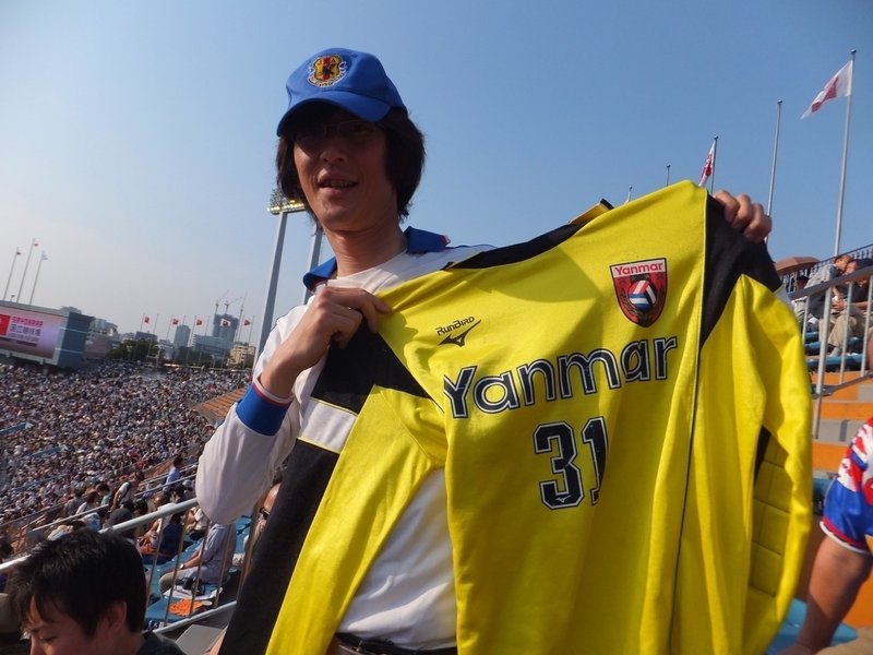 どのユニフォームを着て行っても良いじゃないか と考える人は何を得て何を与えるのか 石井和裕 Ece Malicia Note どのユニフォームを着て行っても良いじゃないか と考える人は何を得て何を与えるのか 石井和裕 Ece Malicia Note