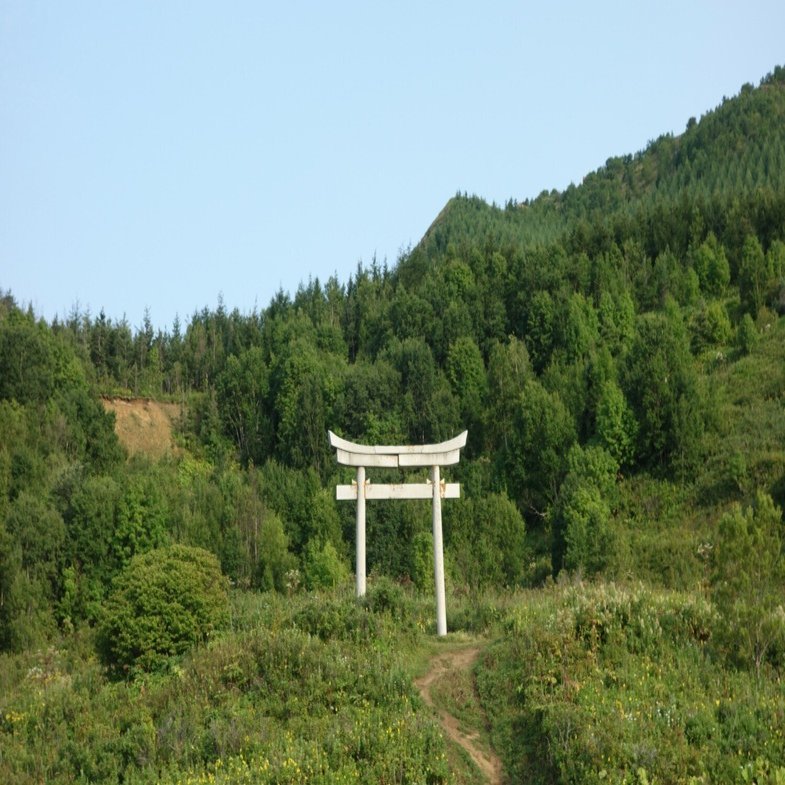 ロシアに遺された鳥居を見るためだけにサハリンへ行った話｜enamin