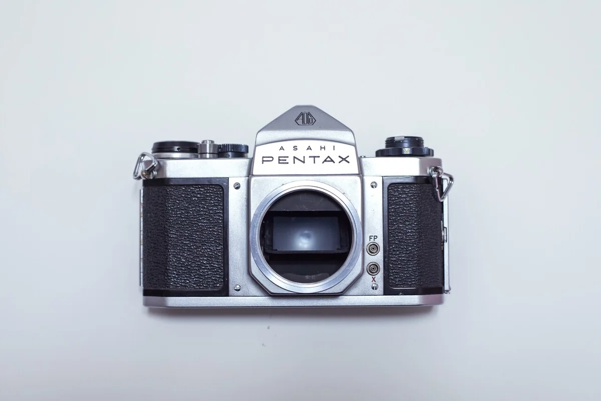 フィルムカメラ】アサヒ・ペンタックス SV｜もんぶらん