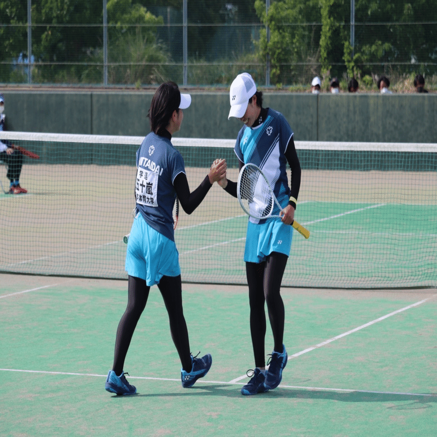 左近知美選手 表彰