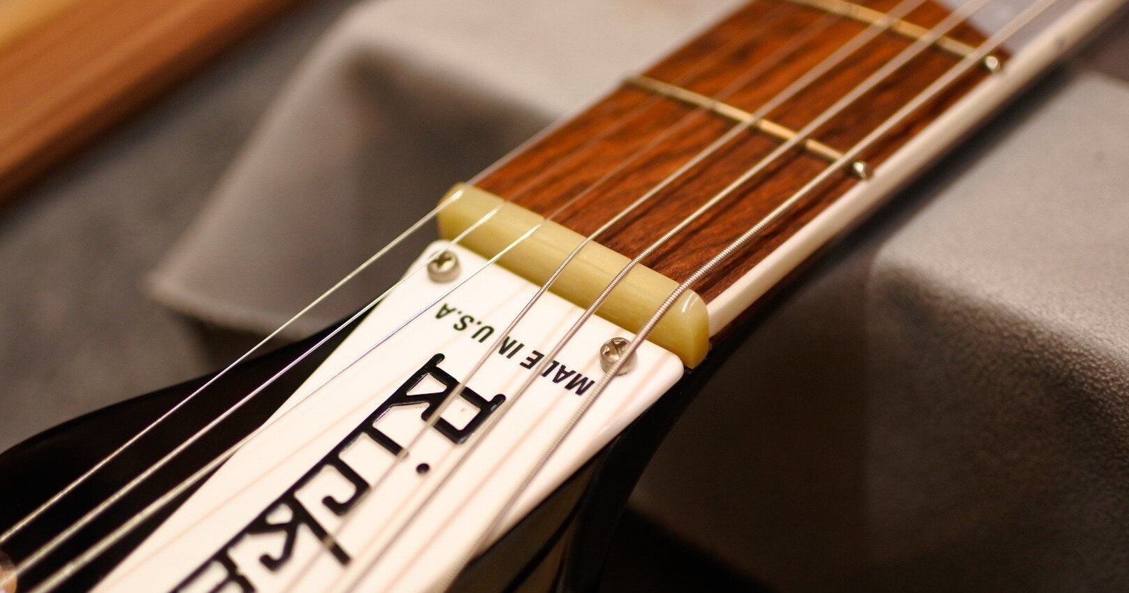 Rickenbacker 360 リペア｜maryguitars