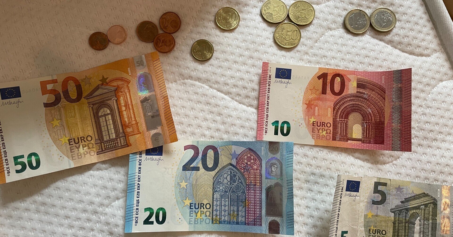 0242） 海外紙幣 ユーロ札 60ユーロ 紙幣 外貨 外国銭