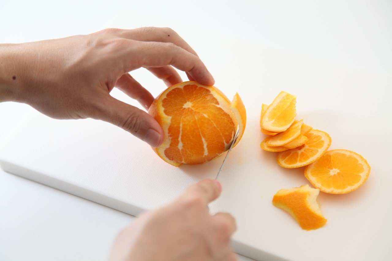 オレンジの切り方の基本 樋口直哉 Travelingfoodlab Note オレンジの切り方の基本 樋口直哉 Travelingfoodlab Note