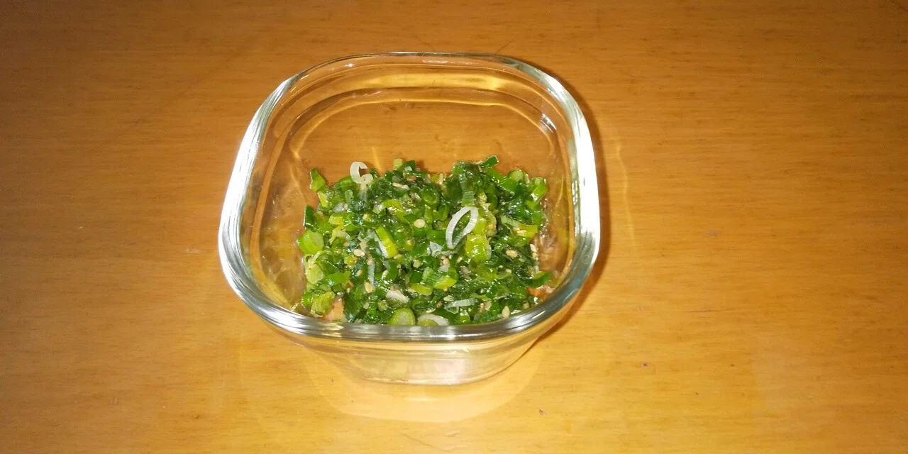我が家のメシ泥棒 刻みネギを買ったが使いきれずご飯のお供を作りました ごま油でネギを炒め 顆粒中華だし ゴマを混ぜて完成 チャーハンでも何にでも合う ユハコ Note 我が家のメシ泥棒 刻みネギを買ったが使いきれずご飯のお供を作りました ごま油でネギを炒め 顆粒中華だし ゴマを混ぜて完成 チャーハンでも何にでも合う ユハコ Note