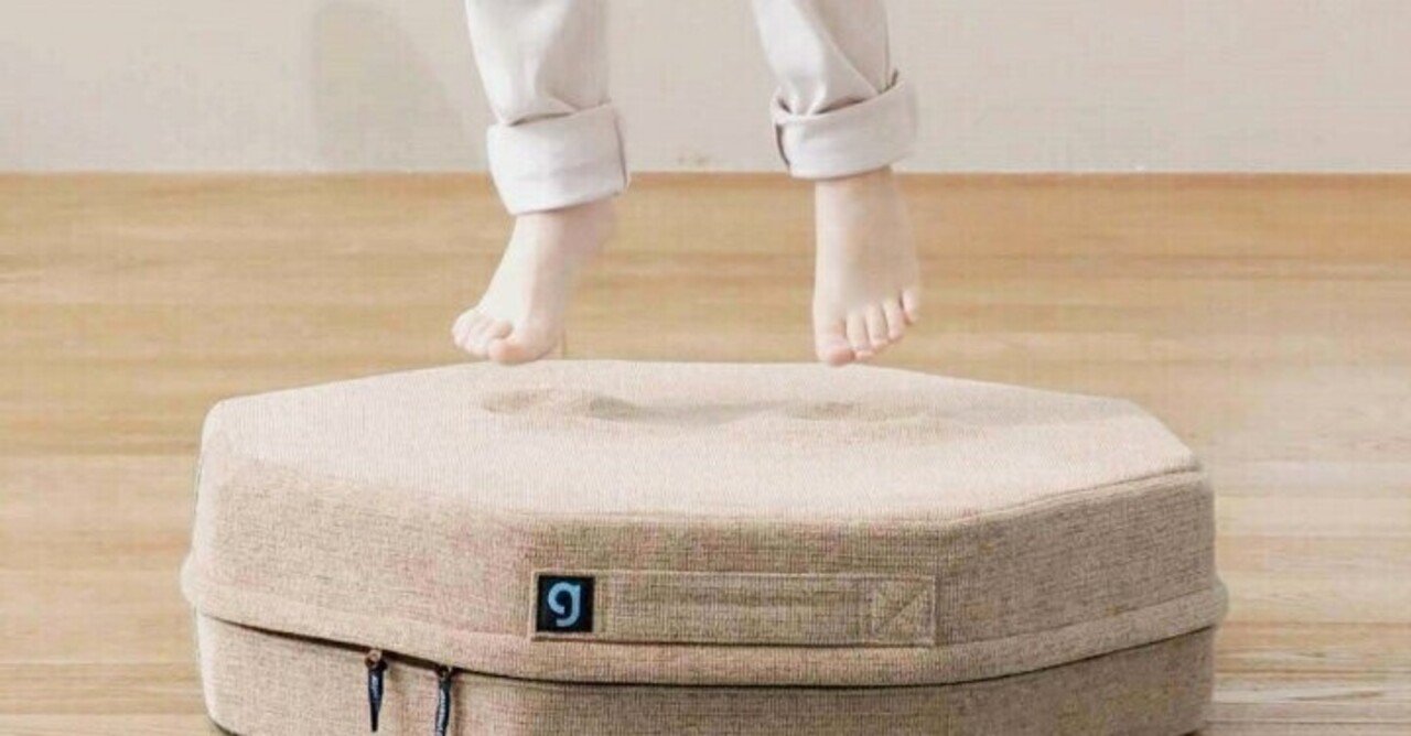 自宅で手軽にトランポリン！ながらOK、楽しく飛んでシェイプアップ