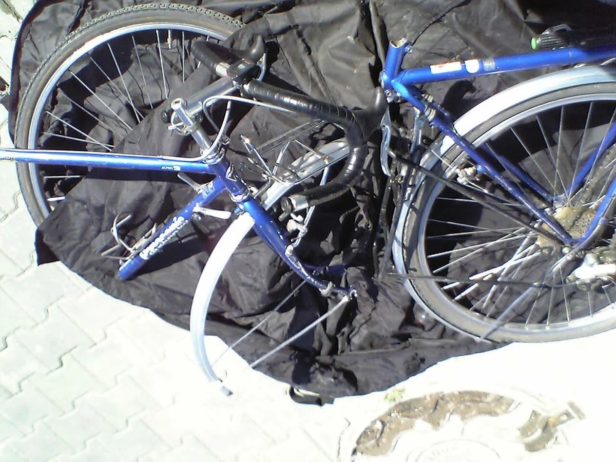 自転車を分解してしまう