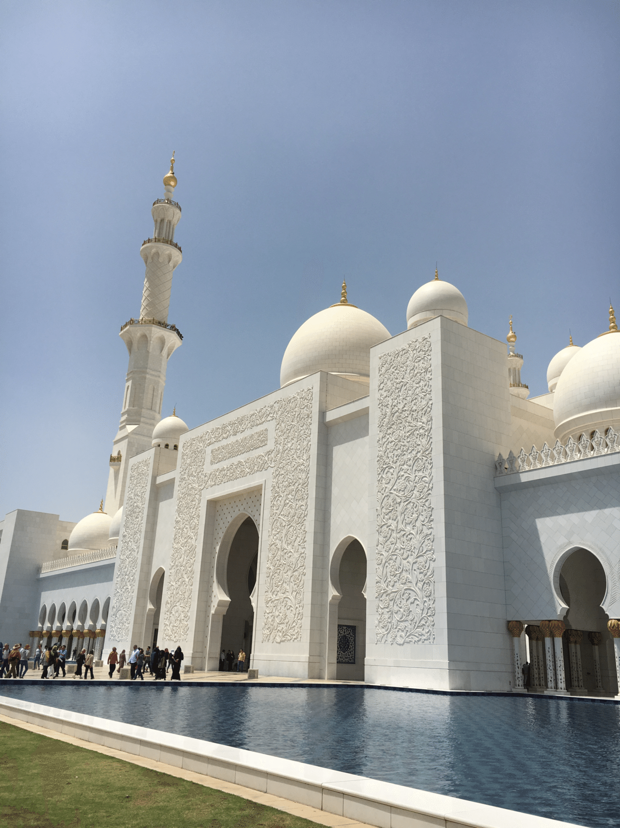 2017年: The Sheikh Zayed Grand Mosque/ جامع الشيخ زايد الكبير