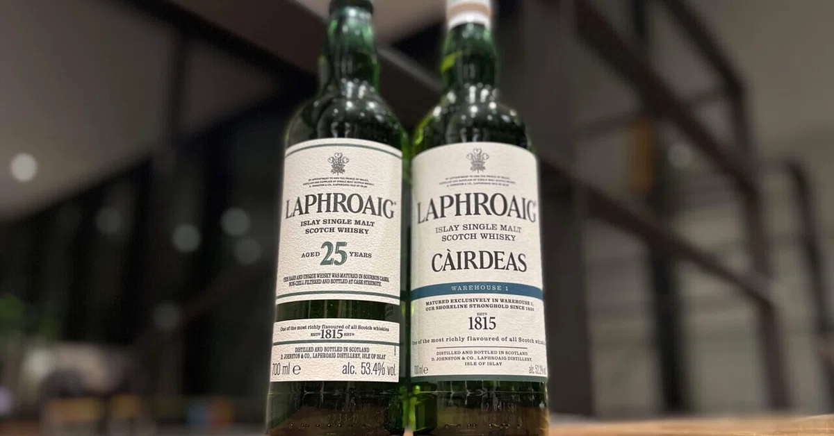 LAPHROAIG 33年ラフロイグ 空瓶 化粧箱付 紐解い