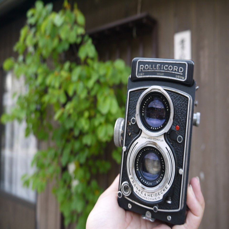 二眼レフカメラ(アンティーク) レトロかわいい二眼レフカメラ｜なっちゃん🏍️バイクに乗るエッセイスト