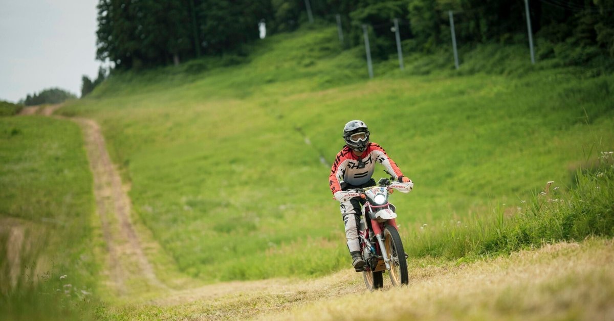 デイライトフェスティバルコーデ 5月のFC写真のアザーカット📸 このコーデお気に入り👖 GUも