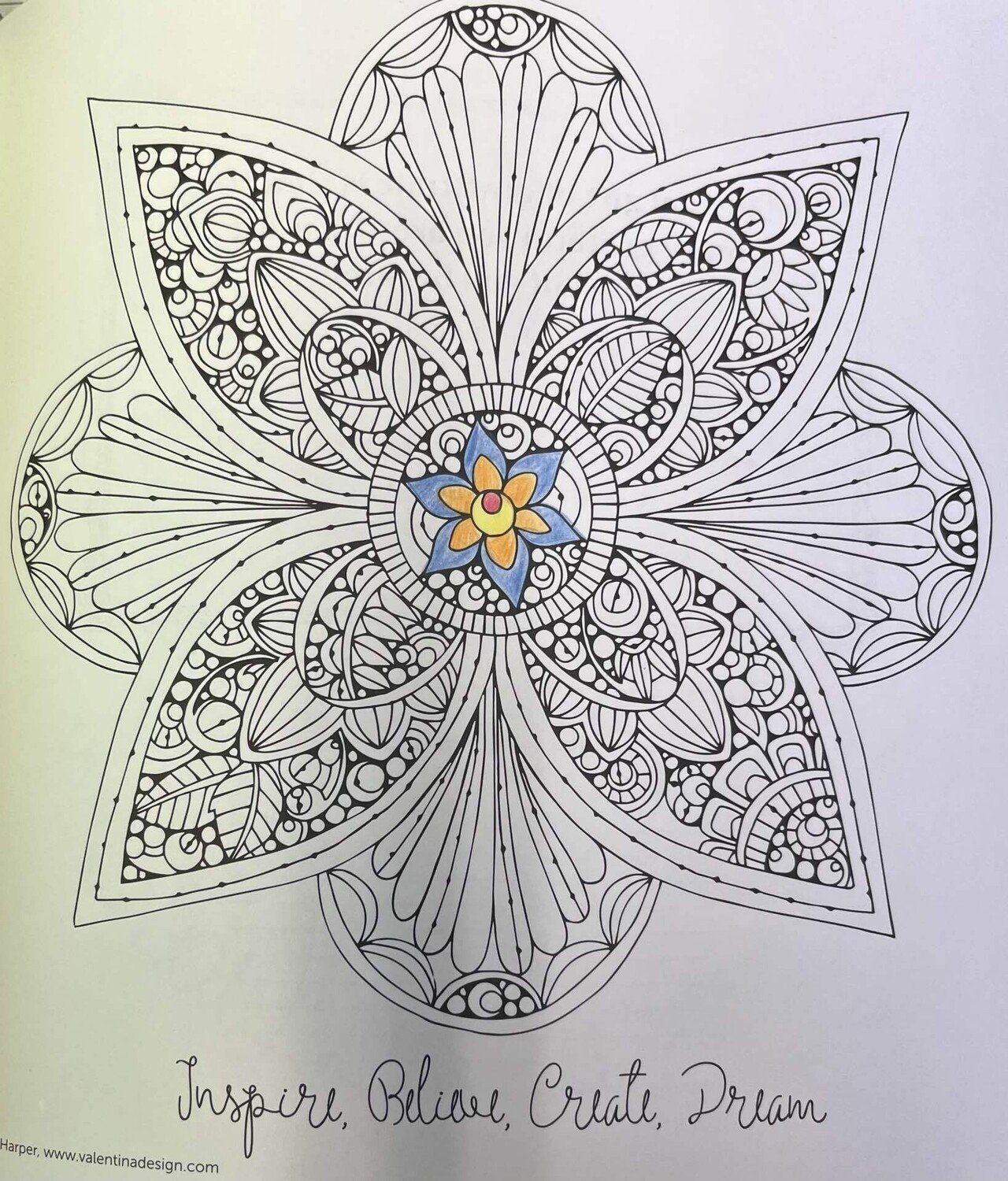 花模様マンダラ塗り絵が出来上がるまで その16 沙葉 Sawa Note