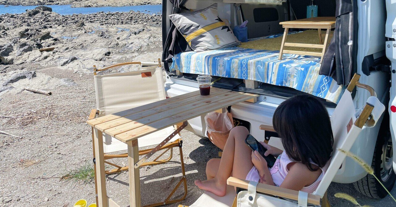 総額1690円でカンタンに作れる車外用 折りたたみテーブル Yuki 子育てキャンパー Note
