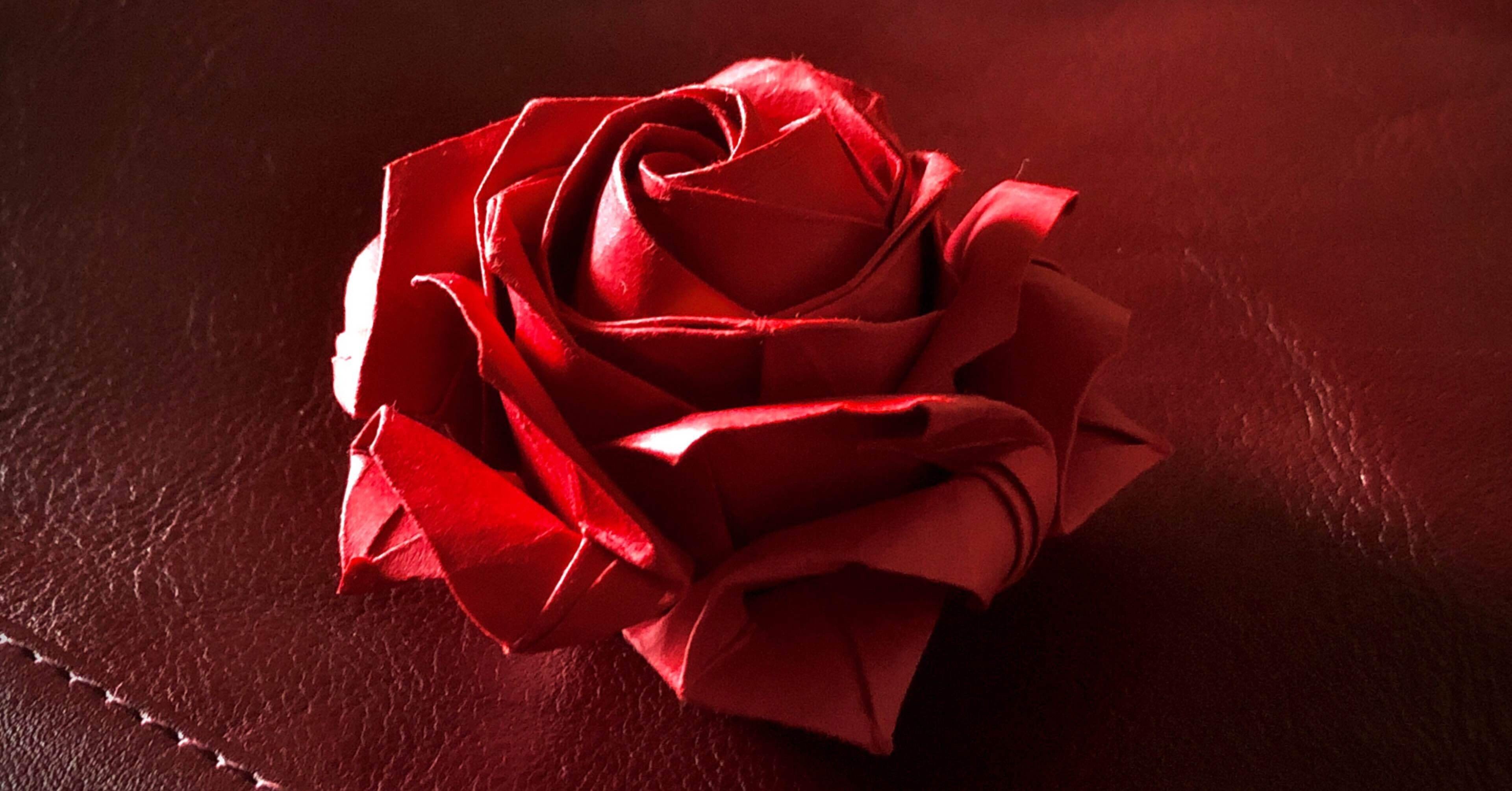 マニーローズタイルを使った 折りたたみローテーブルカッティングローズ試作展示品 マニーローズタイルを使った 折りたたみローテーブルカッティング