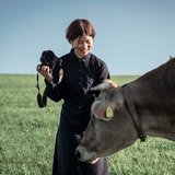 家畜写真家Artist タキミアカリ