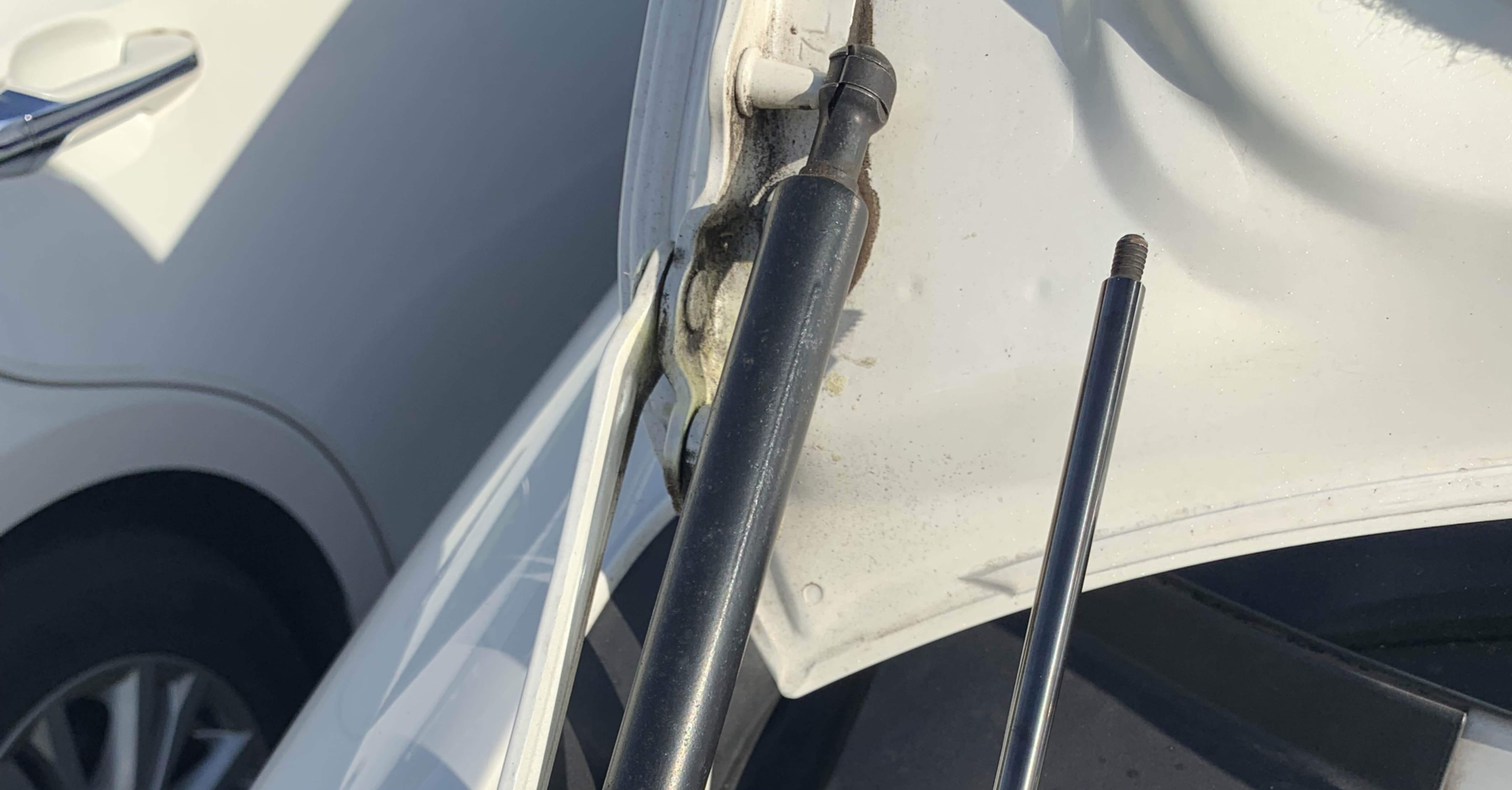 【クラウン】200系クラウン ボンネットダンパー&トランクダンパー Amazon | 【減衰機能あり】2008-2012 クラウン200系 GRS200 201202 203