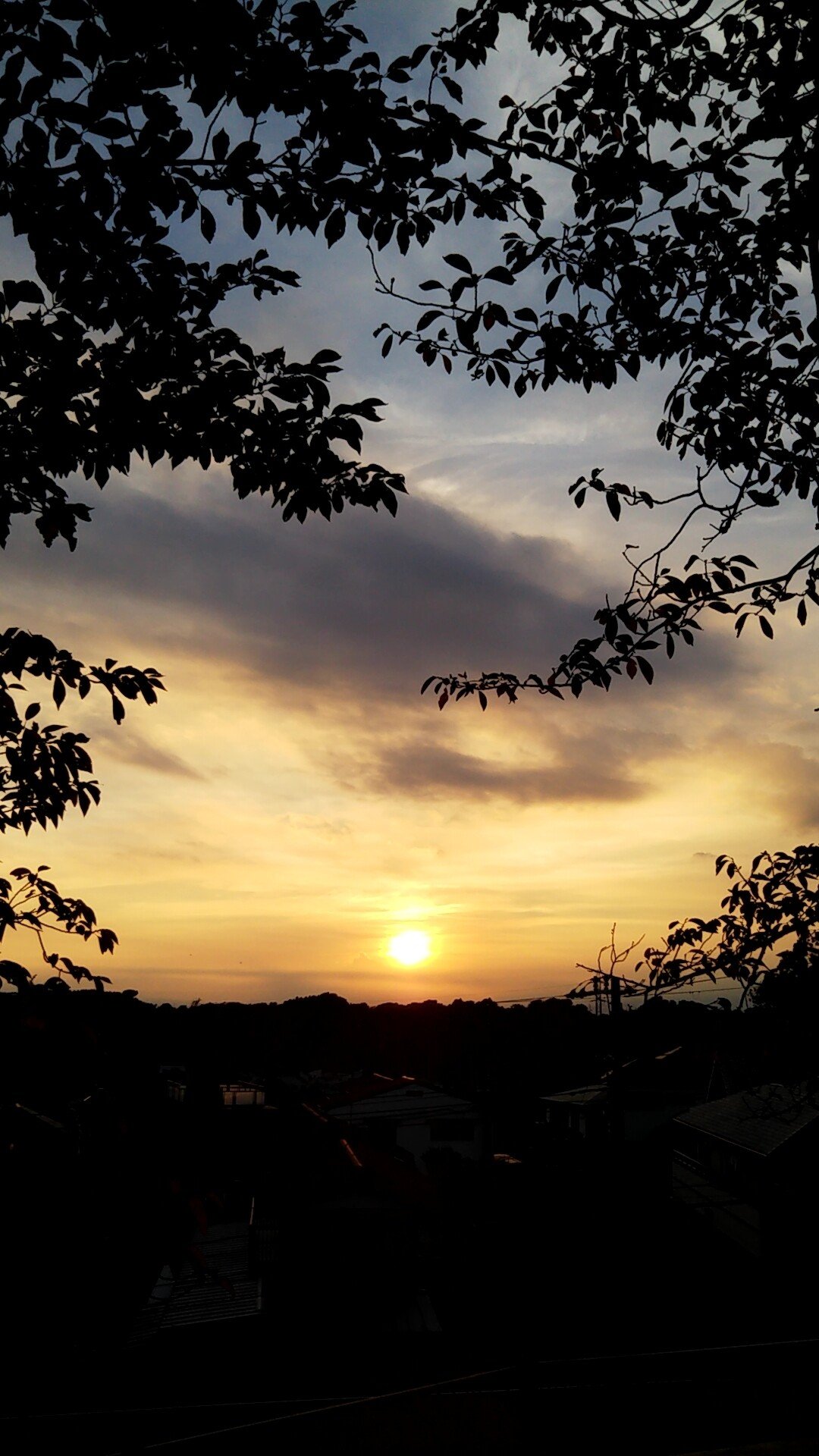 夕暮れ時の空 の新着タグ記事一覧 Note つくる つながる とどける 夕暮れ時の空 の新着タグ記事一覧 Note つくる つながる とどける