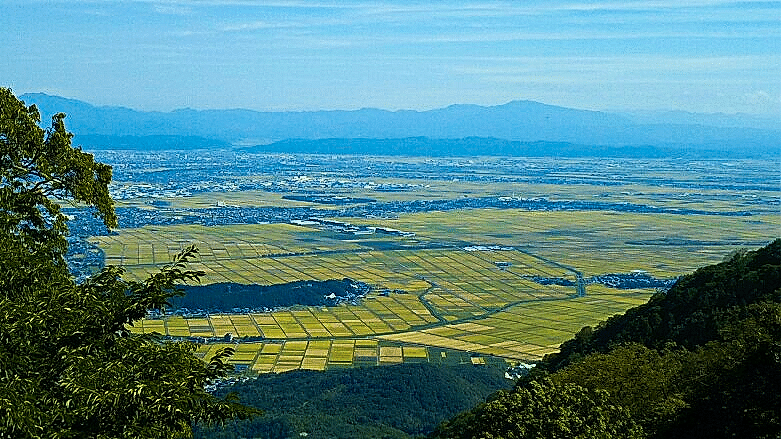 越後平野220911-1.pngブルースカイ