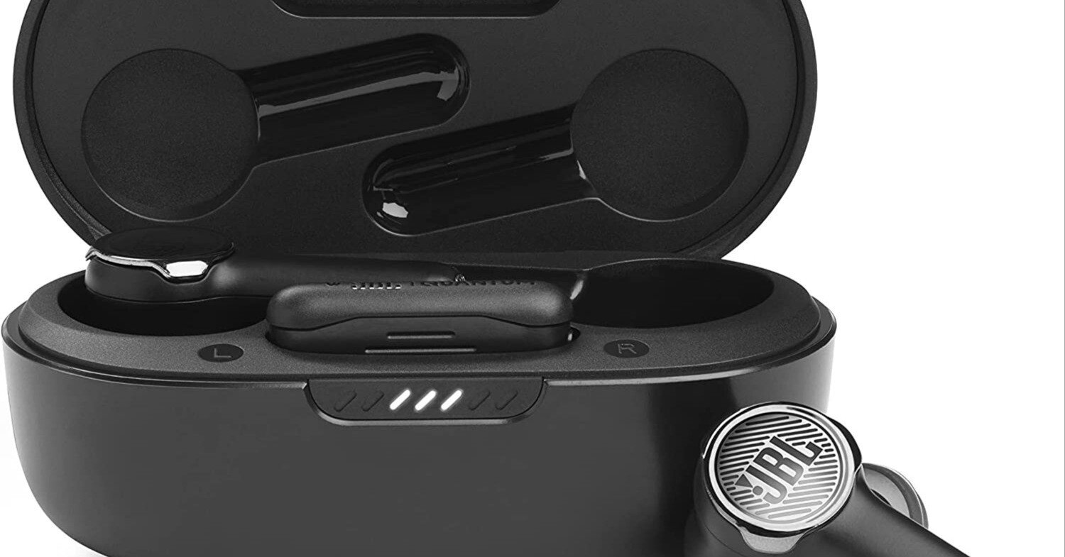 JBL Quantum TWSを格ゲーマー（たまにFPS）的にレビュー｜clearlamp_o