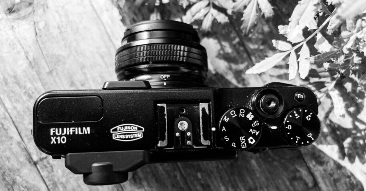 【FUJIFILM 】フジフィルム X10 富士フイルム FUJIFILM X10 価格比較 - 価格.com