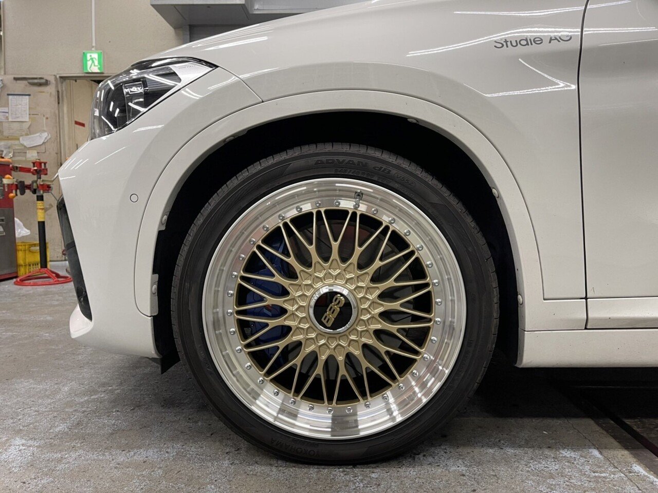 BMW (F39/F48) サマータイヤホイールセット 225/45R19インチ