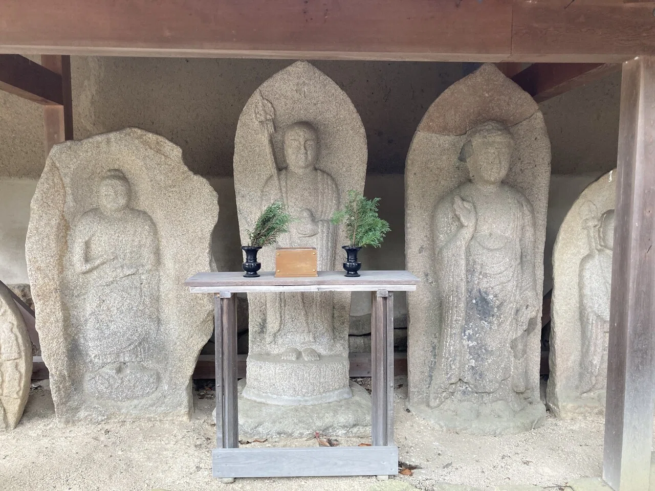 近畿地方の石造物㉟：頭塔/新薬師寺層塔（伝・実忠御歯塔）｜綾