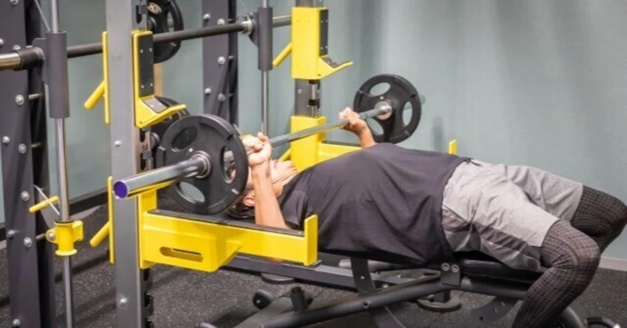 No. 56] Bench Press Movement and Spotting｜トレーナー黒津