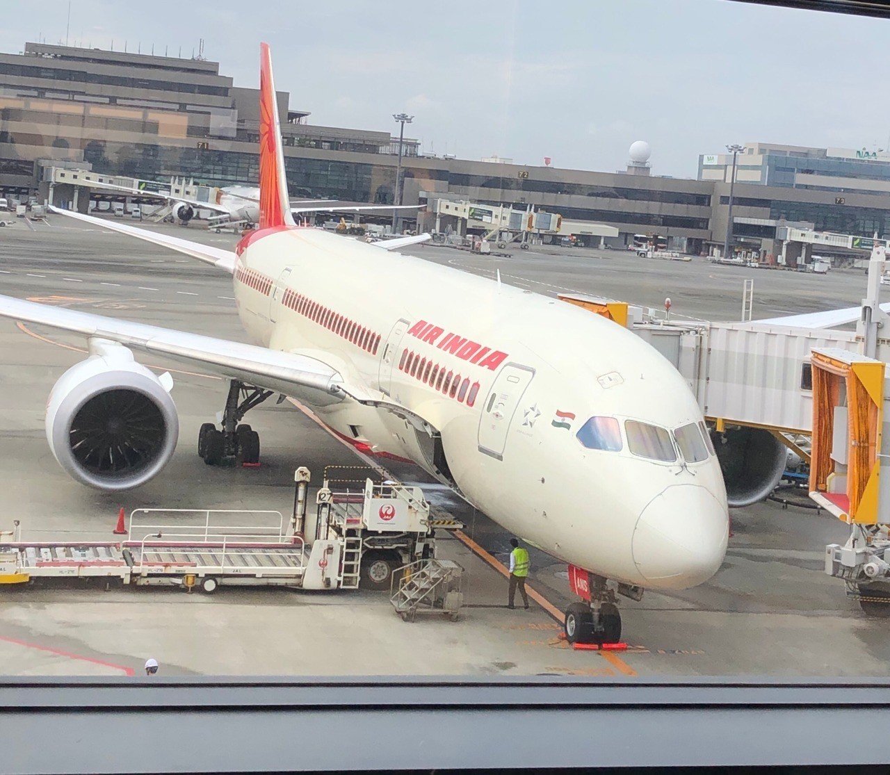 b64713c00e186facb32d3367ba708d