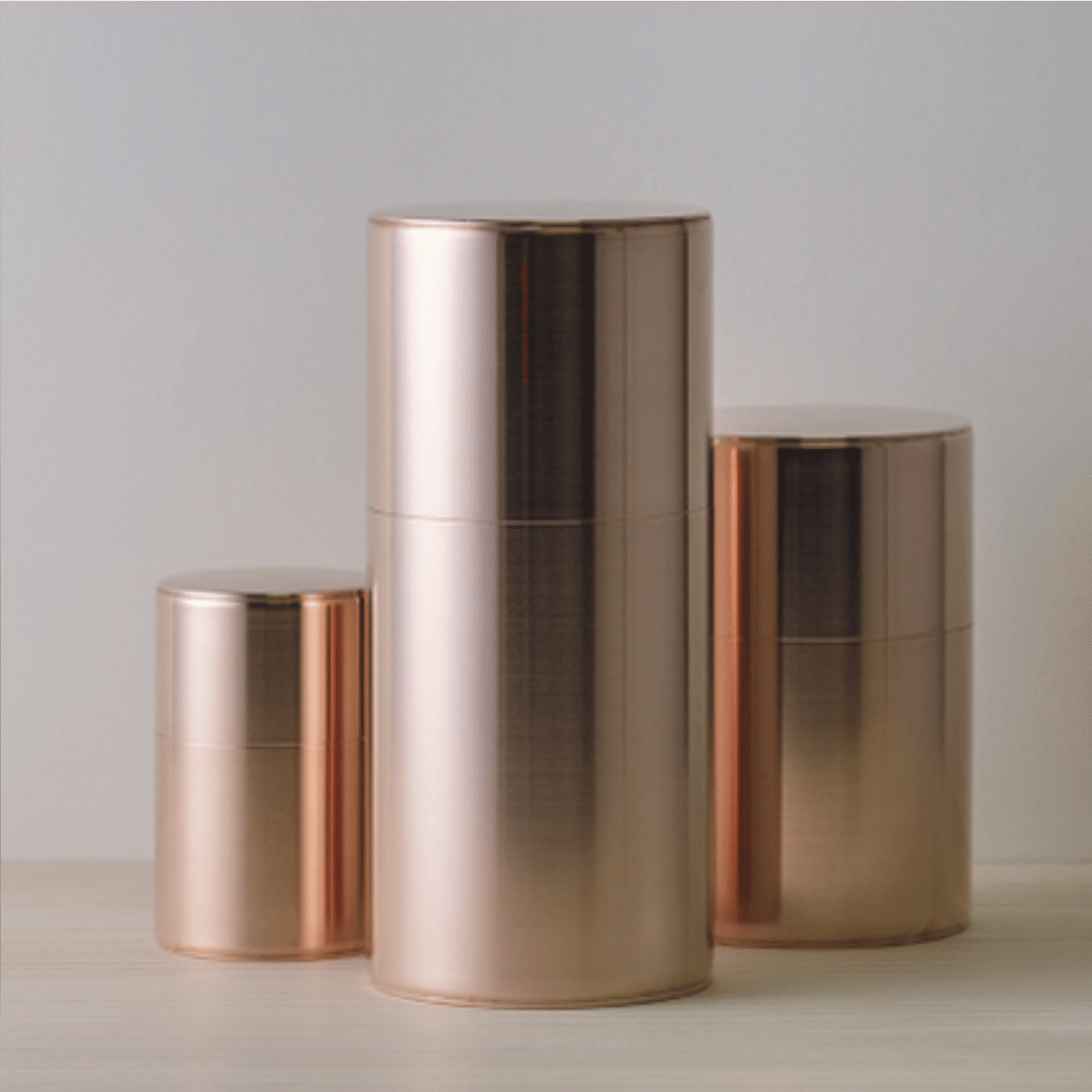 未使用品 京都 開花堂 銅珈琲ミル缶 平型 200g 箱 スプーン付 ※傷あり 未使用品 京都 開花堂 銅珈琲ミル缶 平型 200g 箱 スプーン付 ※傷あり