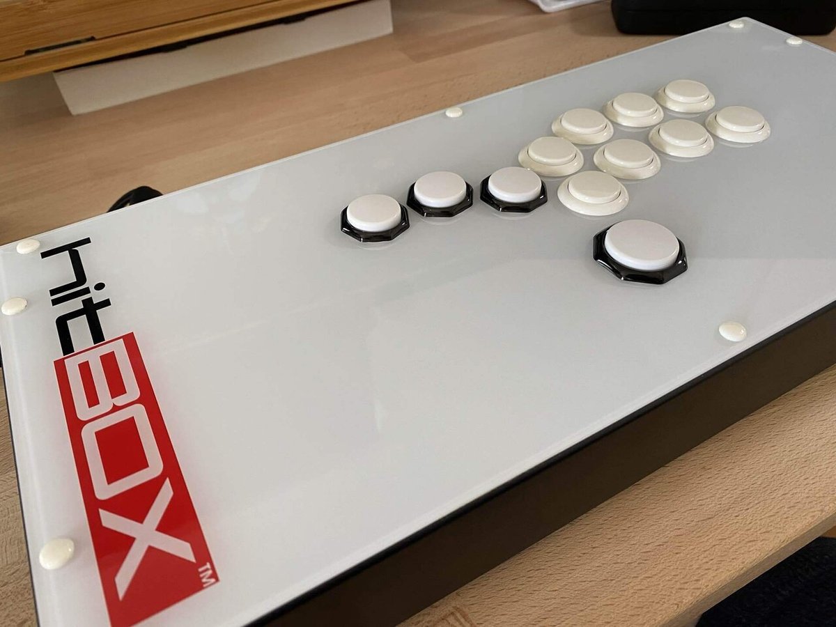 HitboxにGamer Fingerを乗っけてみる。｜しっけみ