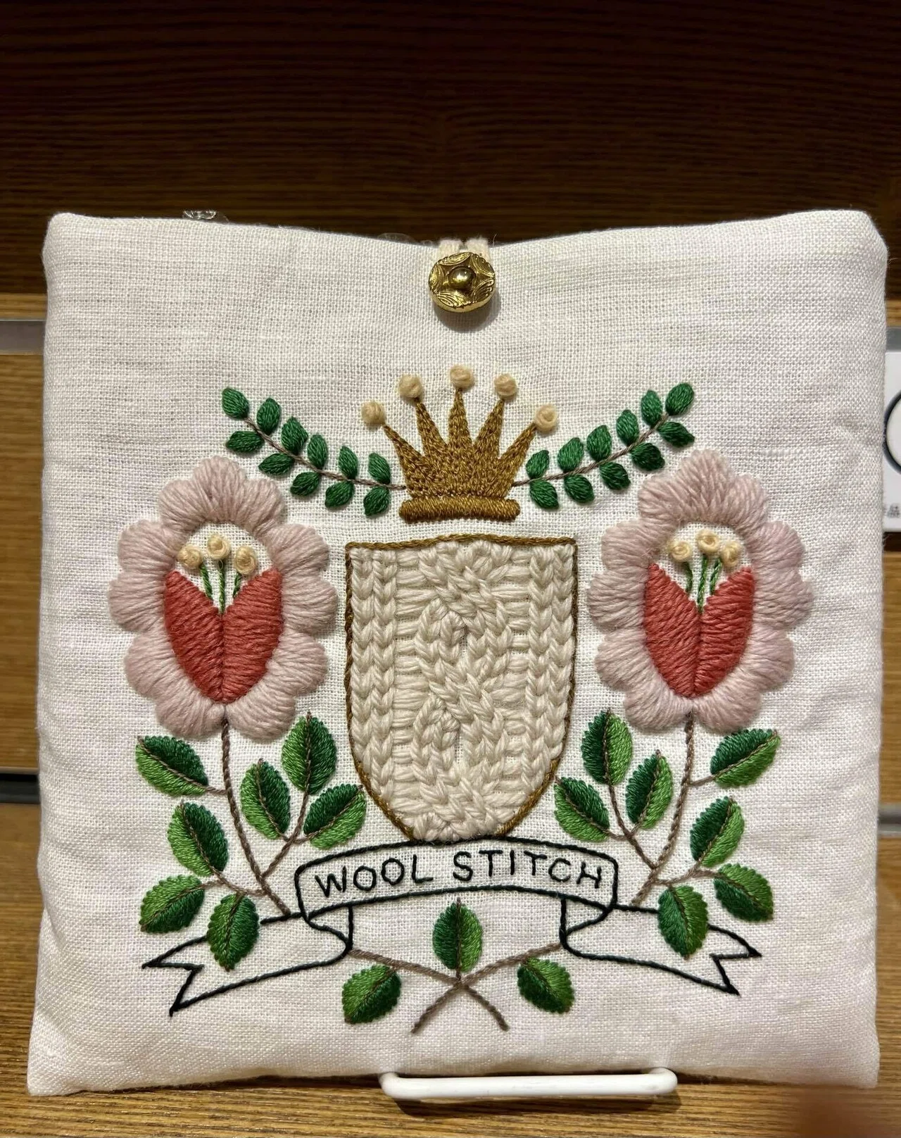 刺繍】『樋口愉美子 ウール刺繍の愉しみ』と、作品と。｜8_HACHI_