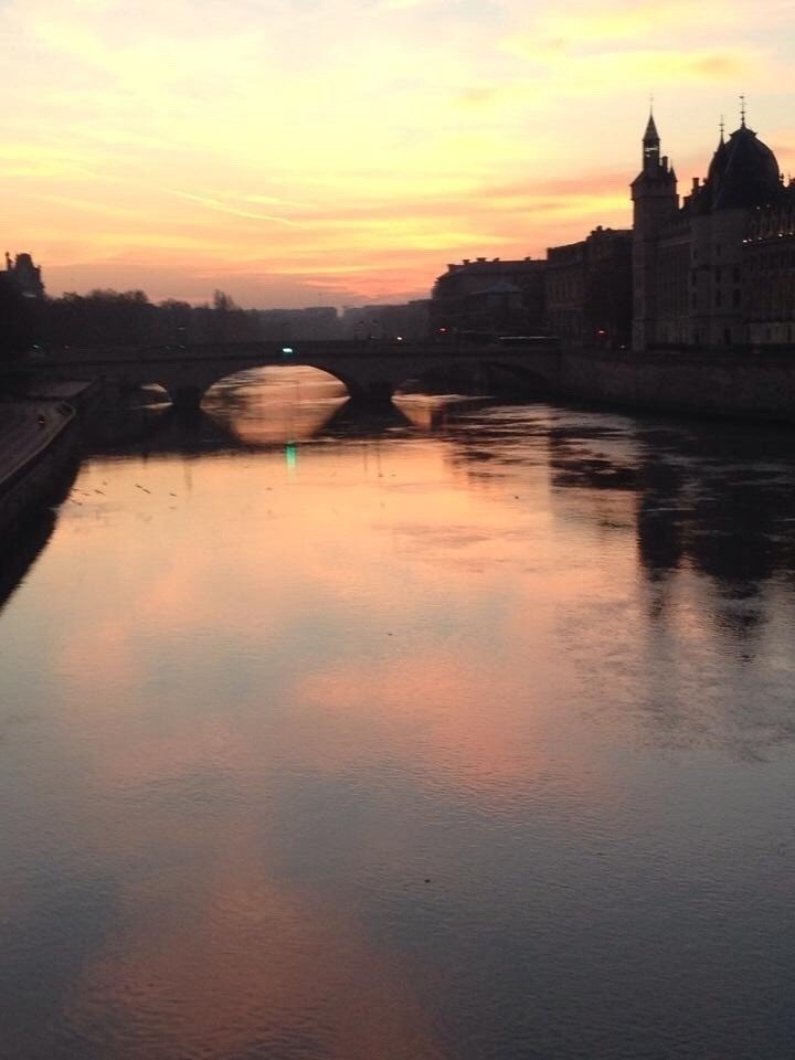 名言が与えてくれるもの 3 たゆたえども沈まず Fluctuat Nec Mergitur Markover 50 人生後半戦を愉しむ Note